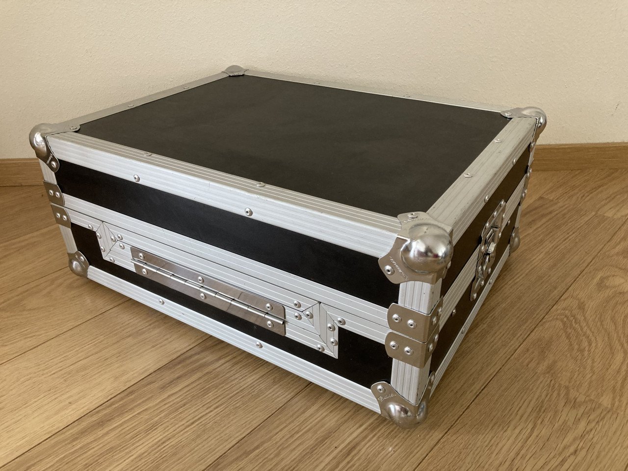 JV case flightcase , 2 stuks
