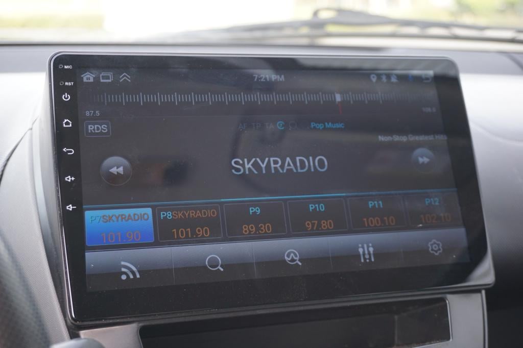 Citroen C1 1.0-12v ambiance carplay / jbl boxen / elektr. ramen / nap