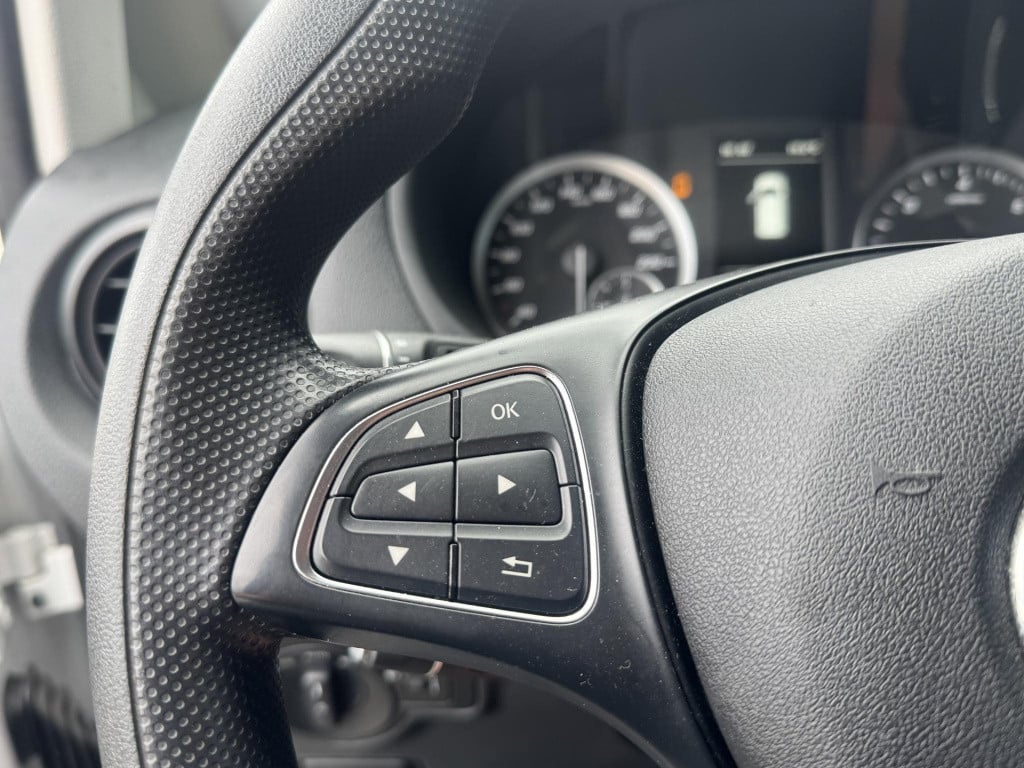 Mercedes-Benz Vito 114 cdi lang dc comfort dubbel cabine / navi / camera / 