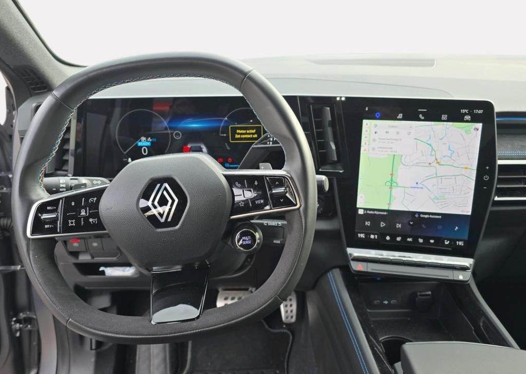 Renault Austral 1.2 e-tech full hybrid 200 iconic esprit alpine