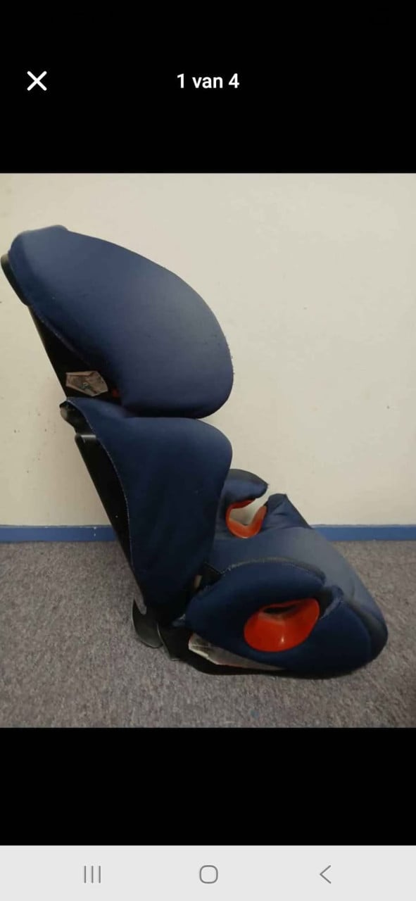 Maxi Cosi autostoeltje, vanaf ong. 4 jaar oud in prima staat