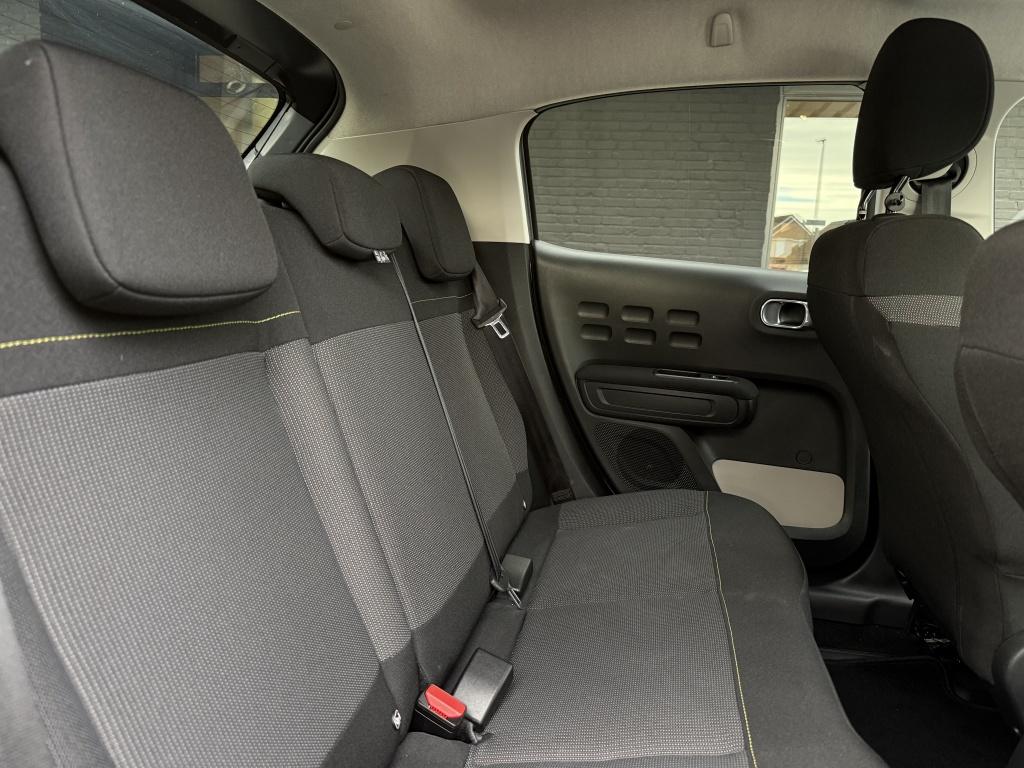 Citroen C3 1.2 pt s&s shine // automaat // trekhaak //