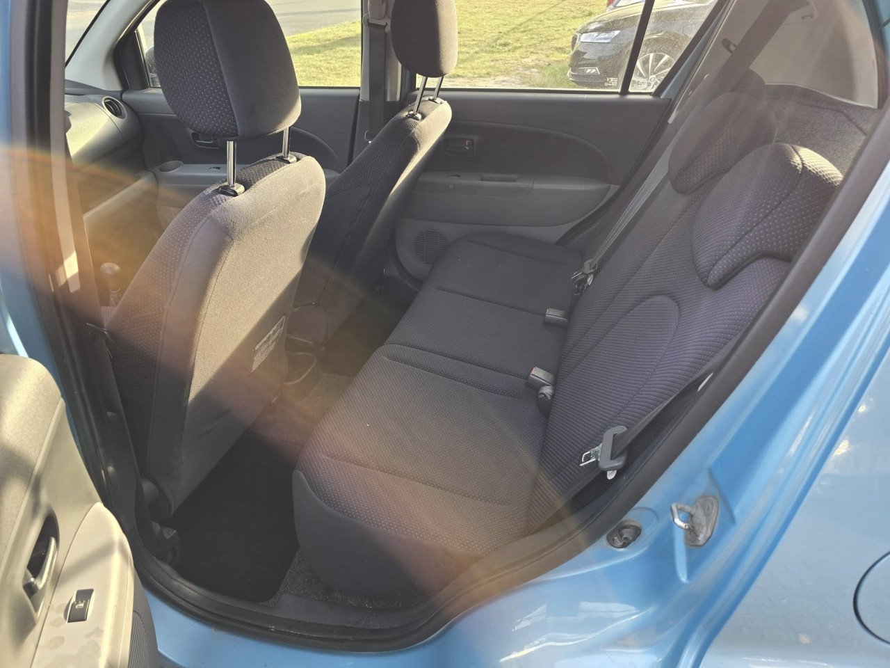 Daihatsu Sirion2