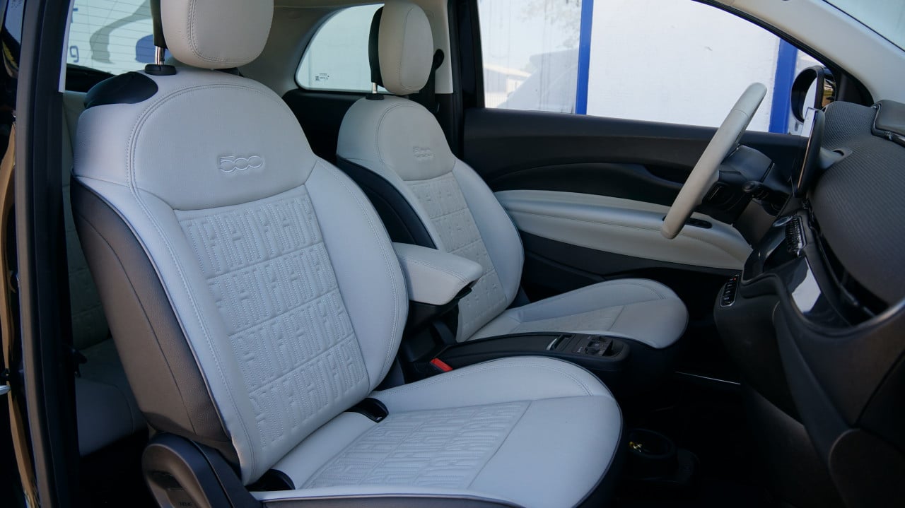 Fiat 500 La Prima 42 kWh Leder Pano Camera 94.9% SOH