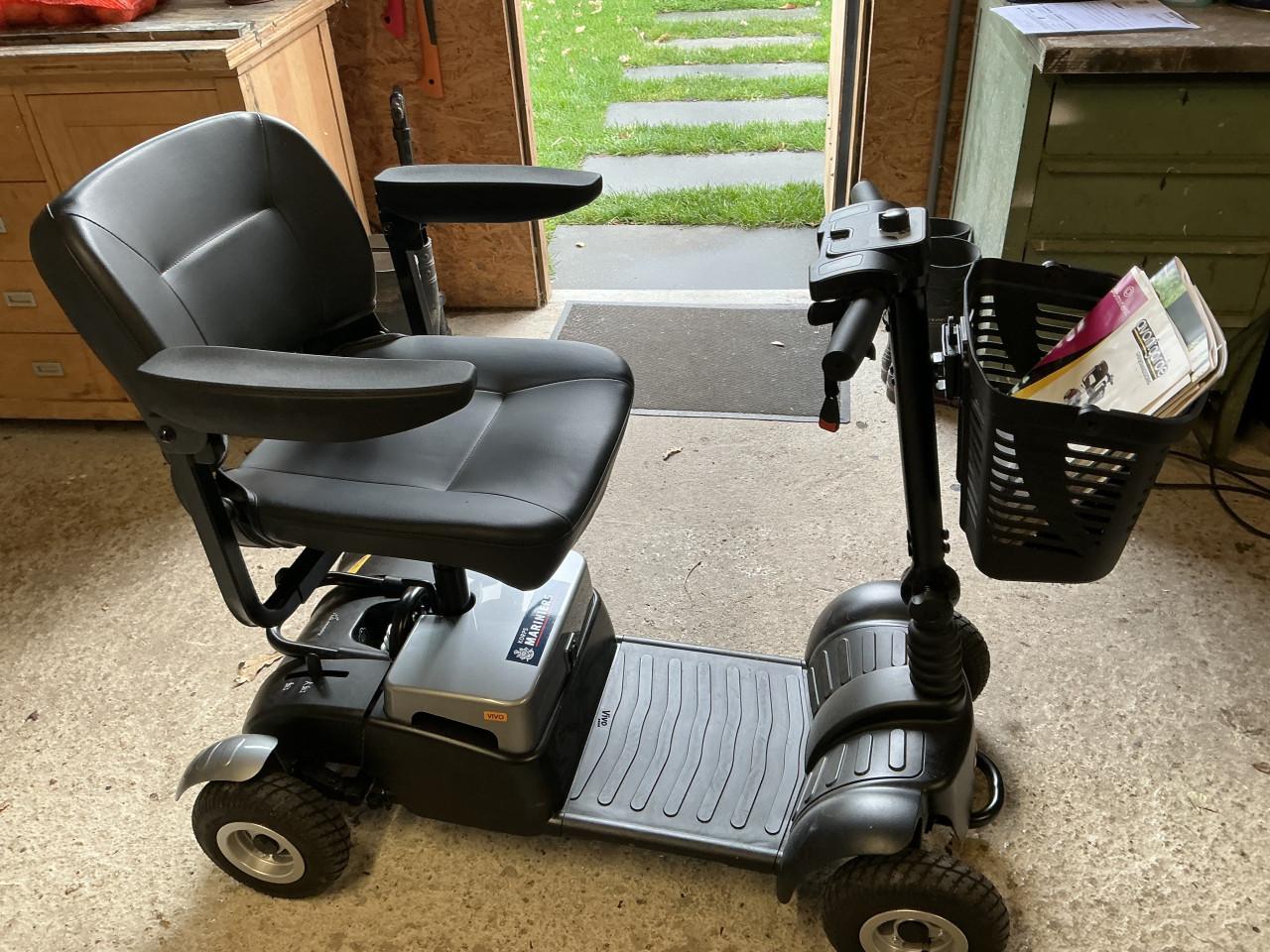 Te koop zeer nette scootmobiel 2022