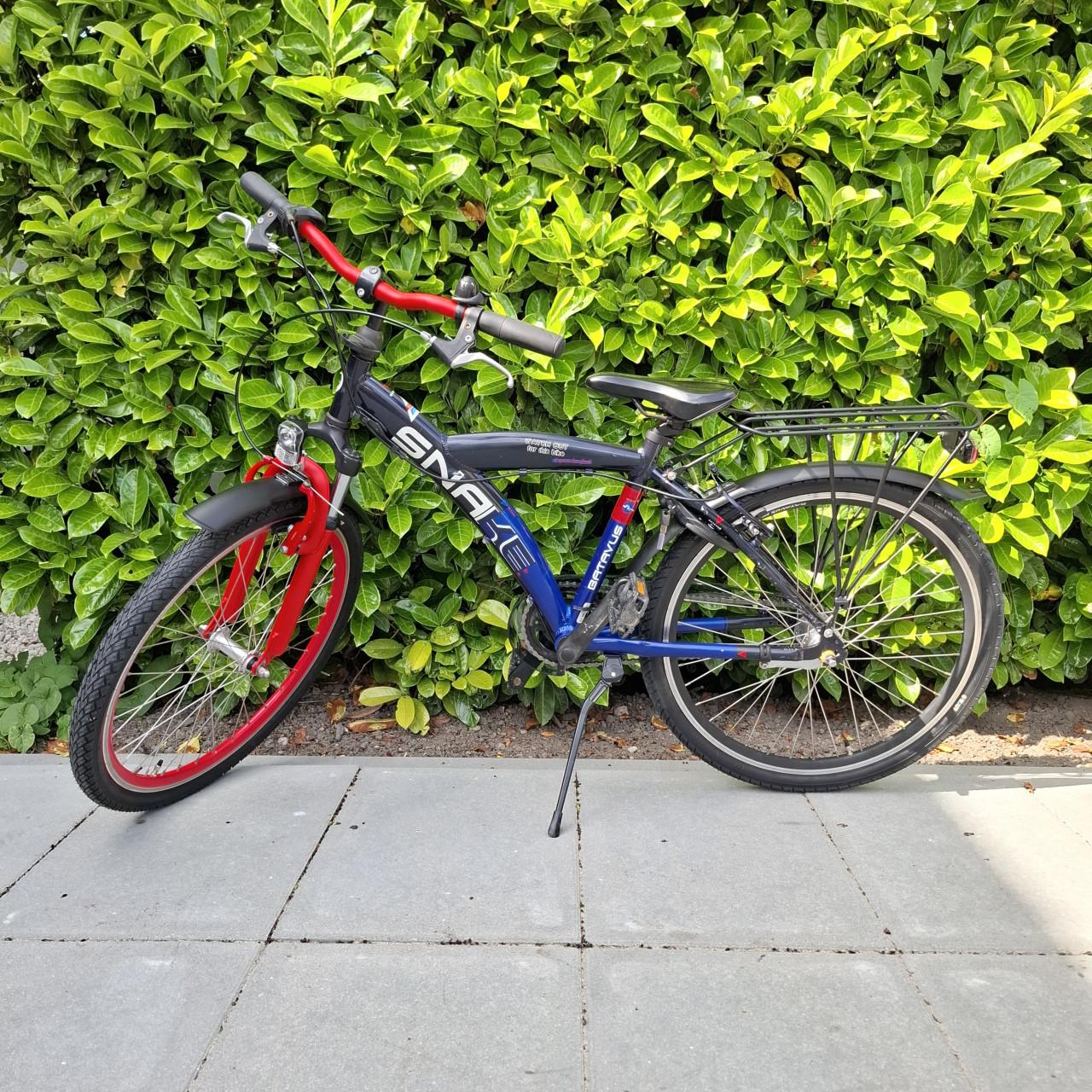 Batavus snake 24 inch