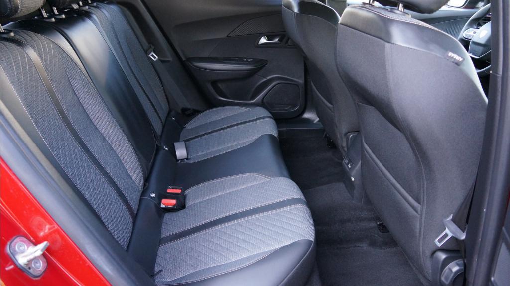 Peugeot 2008 1.2 puretech 130 allure rijklaar incl. garantie