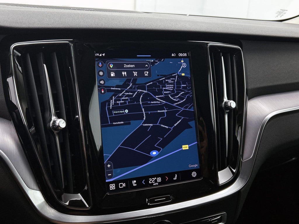 Volvo V60 2.0 b3 core | automaat | navigatie | climate control | camera | p