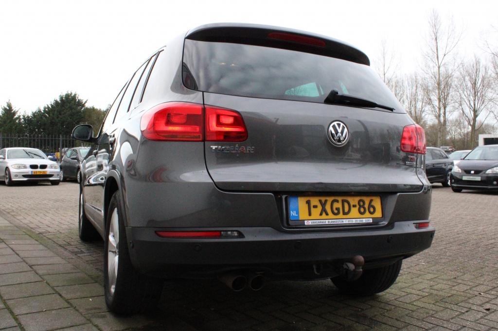 Volkswagen Tiguan 1.4 tsi sport&style + trekhaak electrisch wegklapbaar