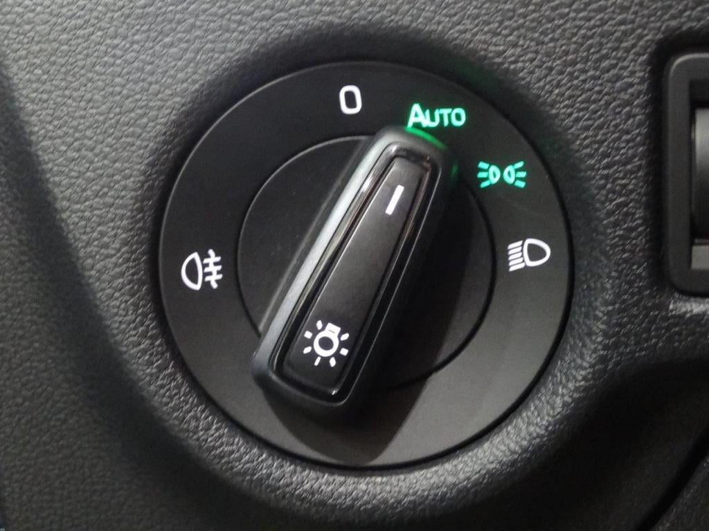 Skoda Kamiq 1.0 tsi greentech 115pk dsg-7 ambition