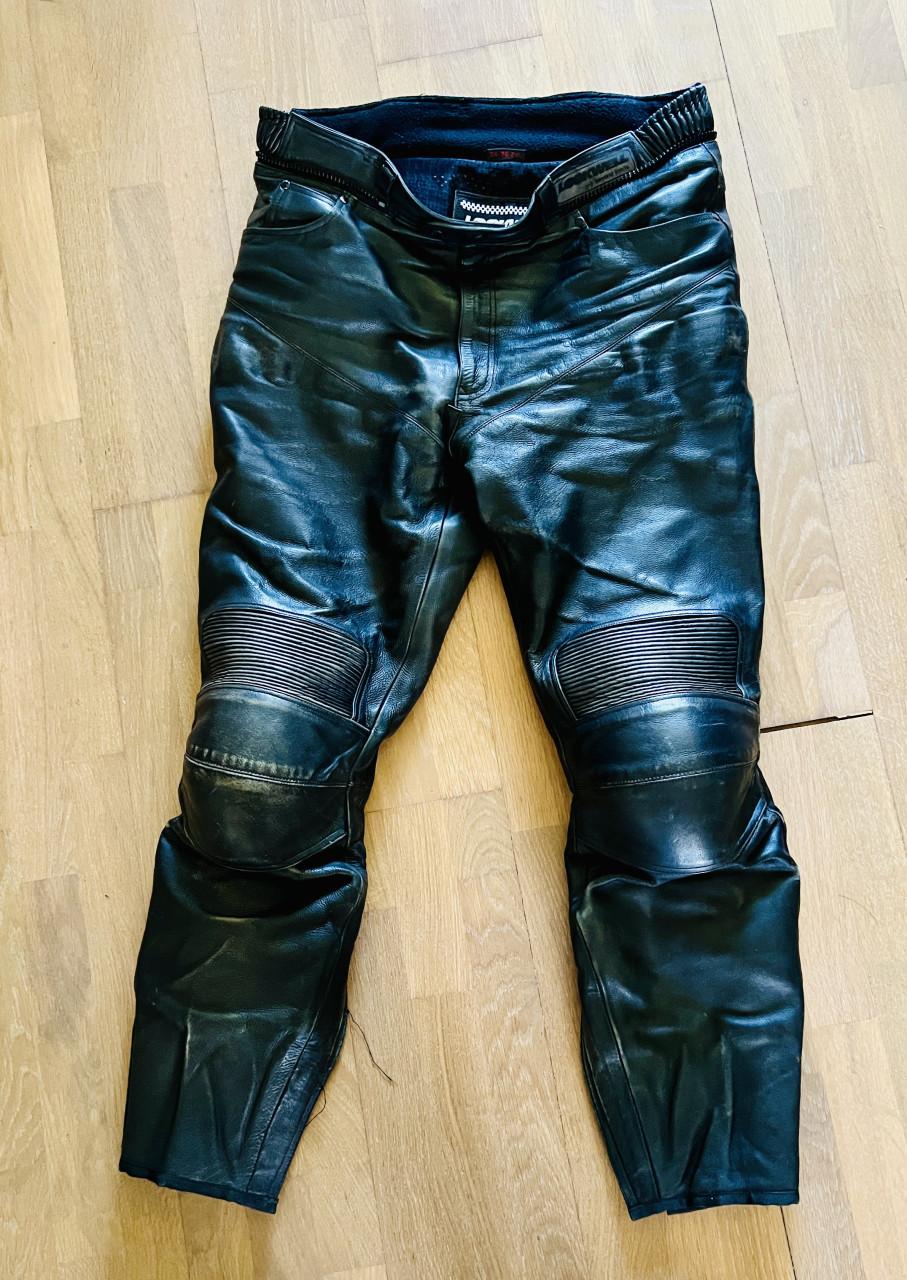 Zwaar leren motorbroek