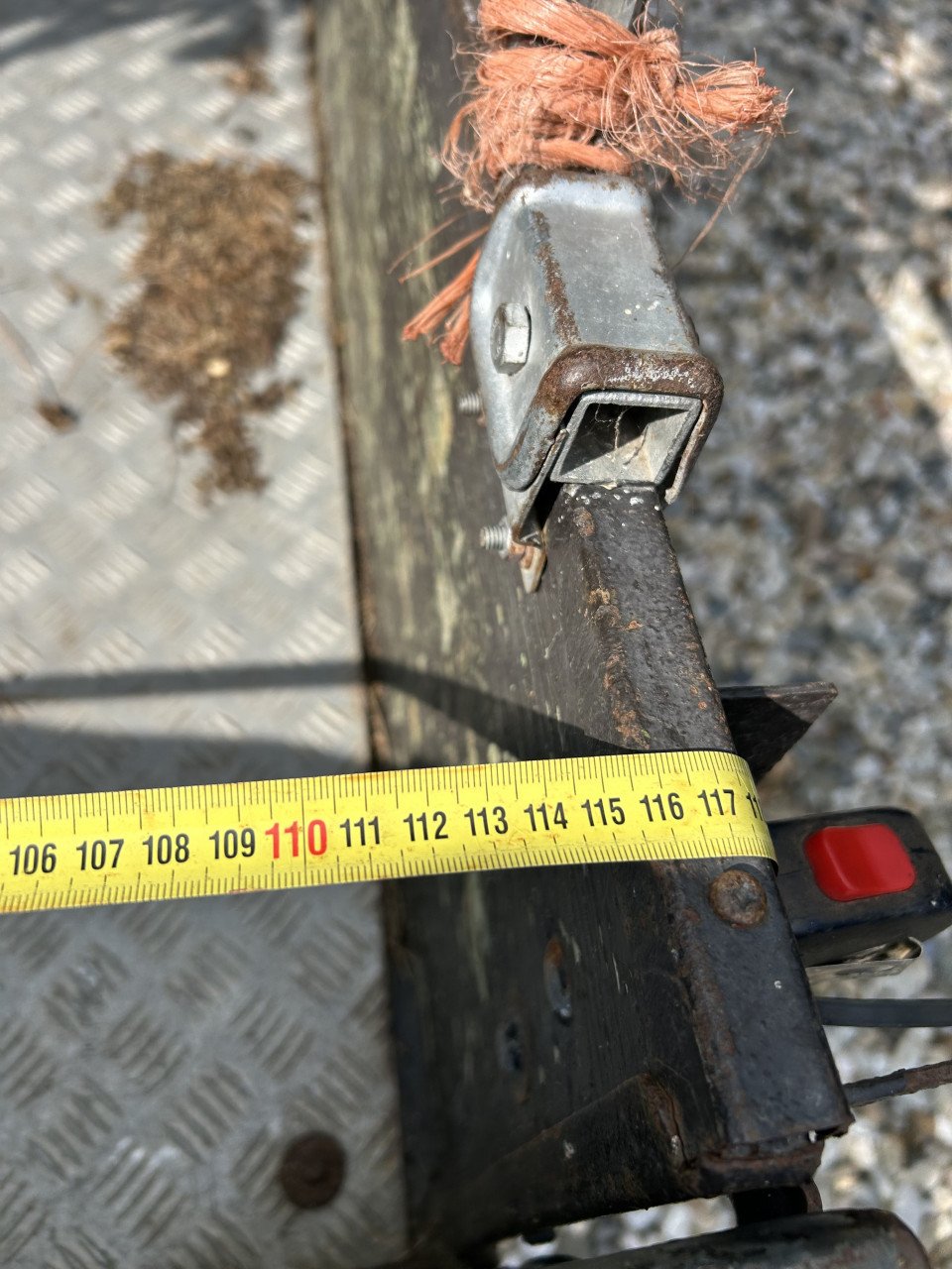 Geveerde Aanhanger Westfalia € 450,-