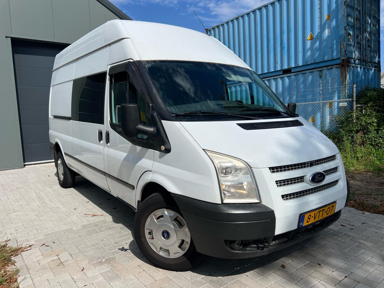 Ford Transit 350L 2.2TDCI Ambiente Airco/cruise