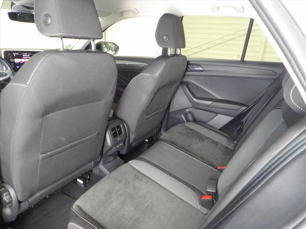 Volkswagen T-roc 1.5 tsi 150pk 7-dsg style