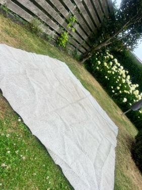 Tenttapijt grijs ong. 250 x 200 cm
