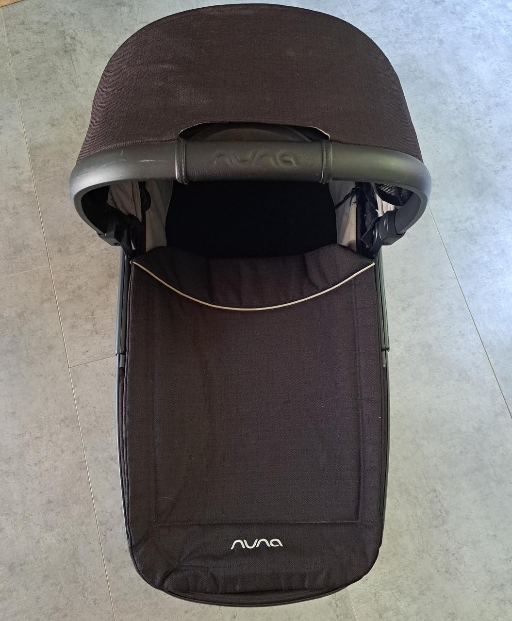 TE KOOP: Nuna kinderwagen zwart