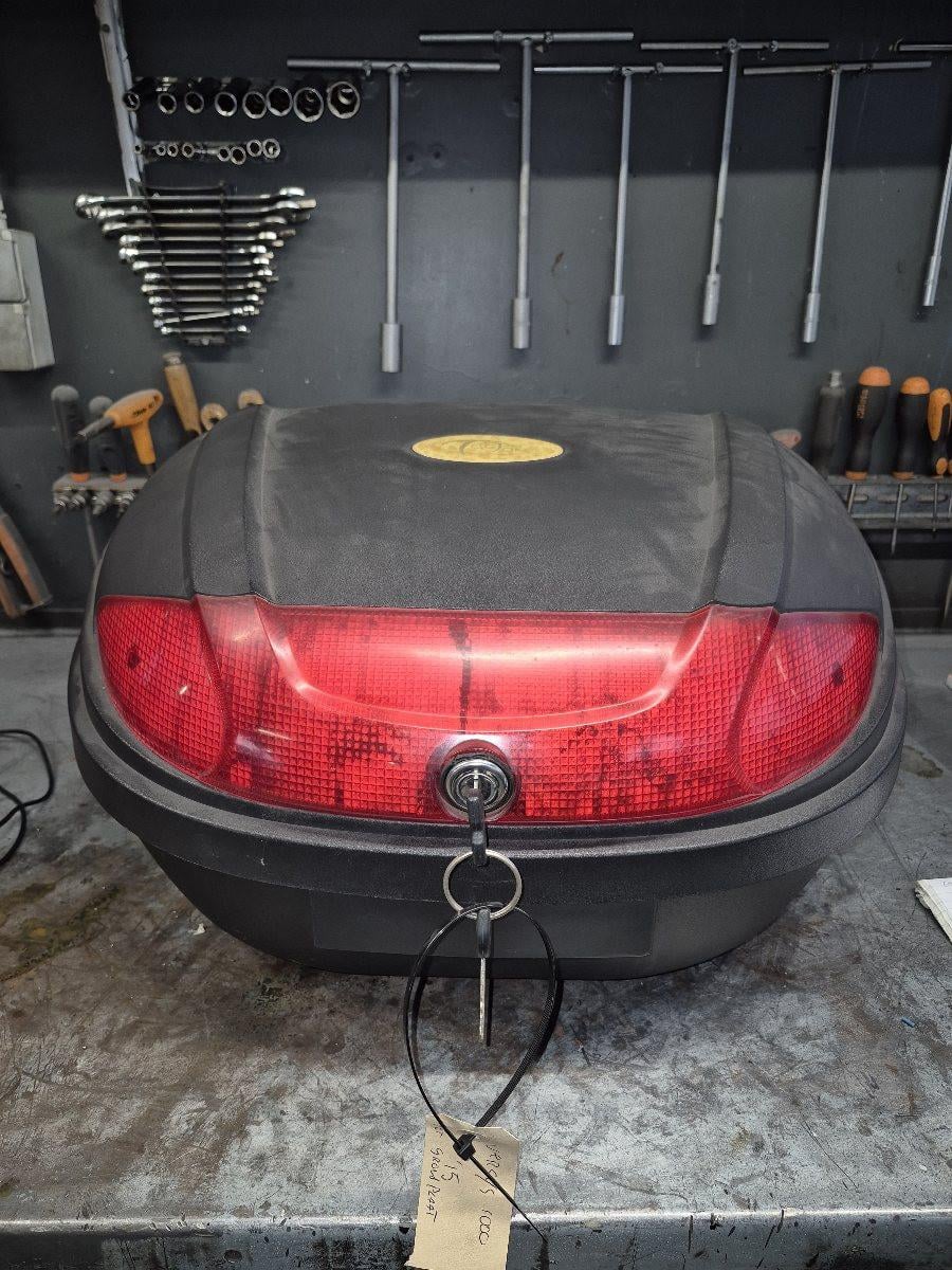 10.000 nieuwe en gebruikte motor onderdelen