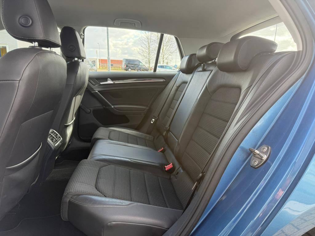 Volkswagen Golf 1.2 tsi business edition