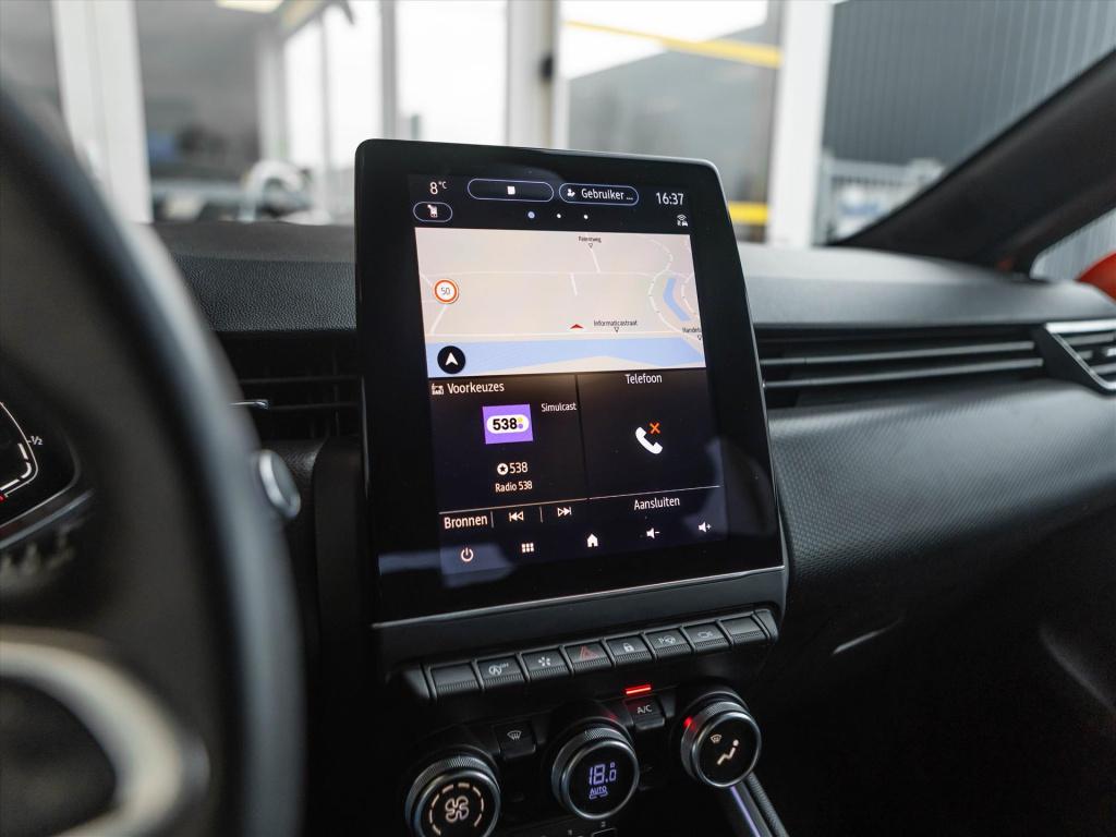 Renault Clio 1.0 tce 90pk intens automaat | navigatie | 360 camera | park. 