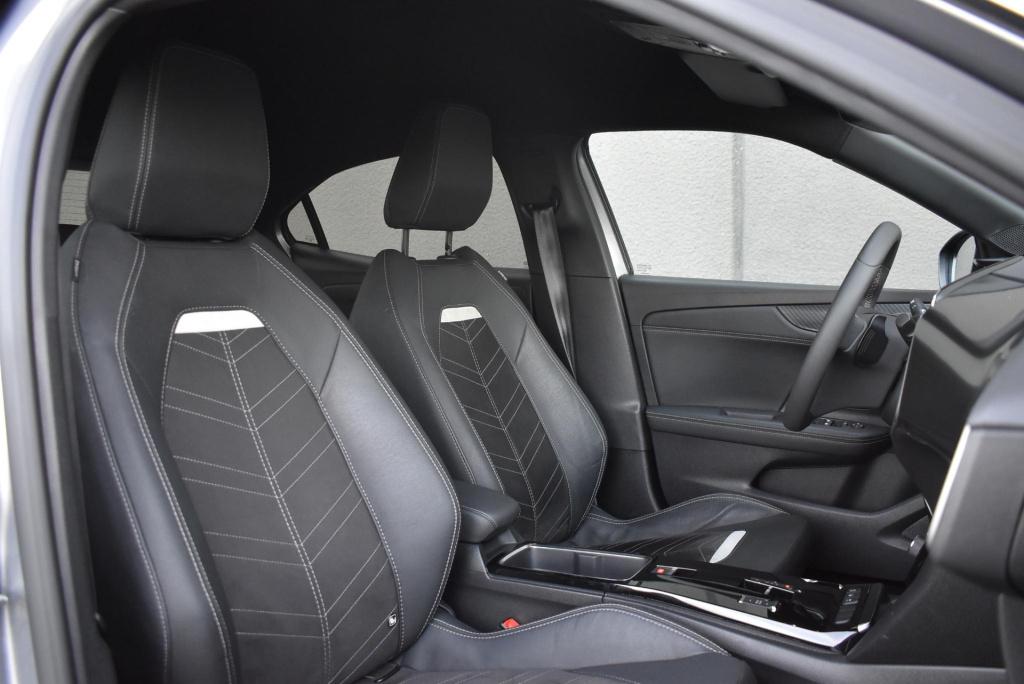 Opel Mokka 1.2 turbo ultimate | automaat | camera | navigatie | massagestoe