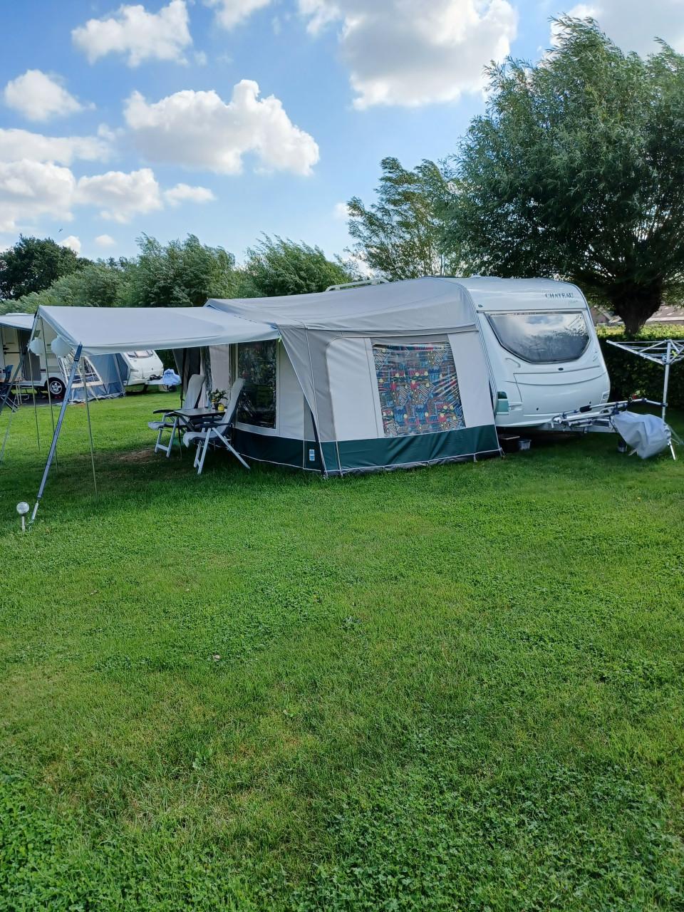 Caravan Chateau Caratt 430 nice (2005, zeer goede staat)