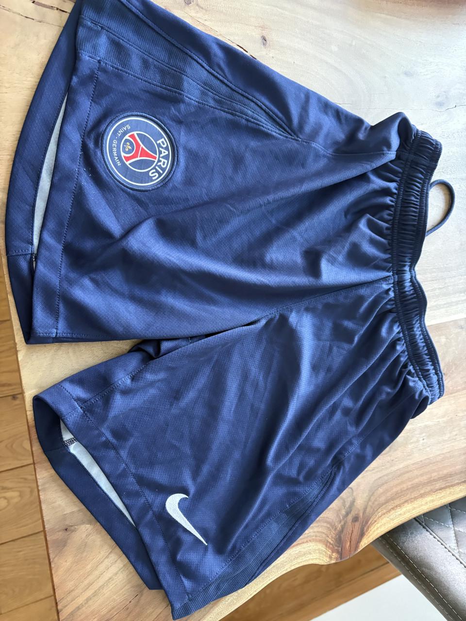 Voetbal teneu