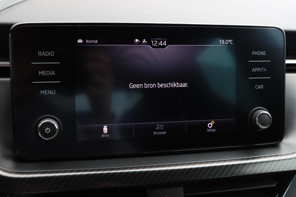 Skoda Kamiq 1.0 tsi monte carlo 110pk dsg7