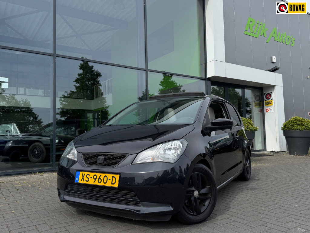 Seat Mii 1.0 style chic * panoramadak * stoelverwarming