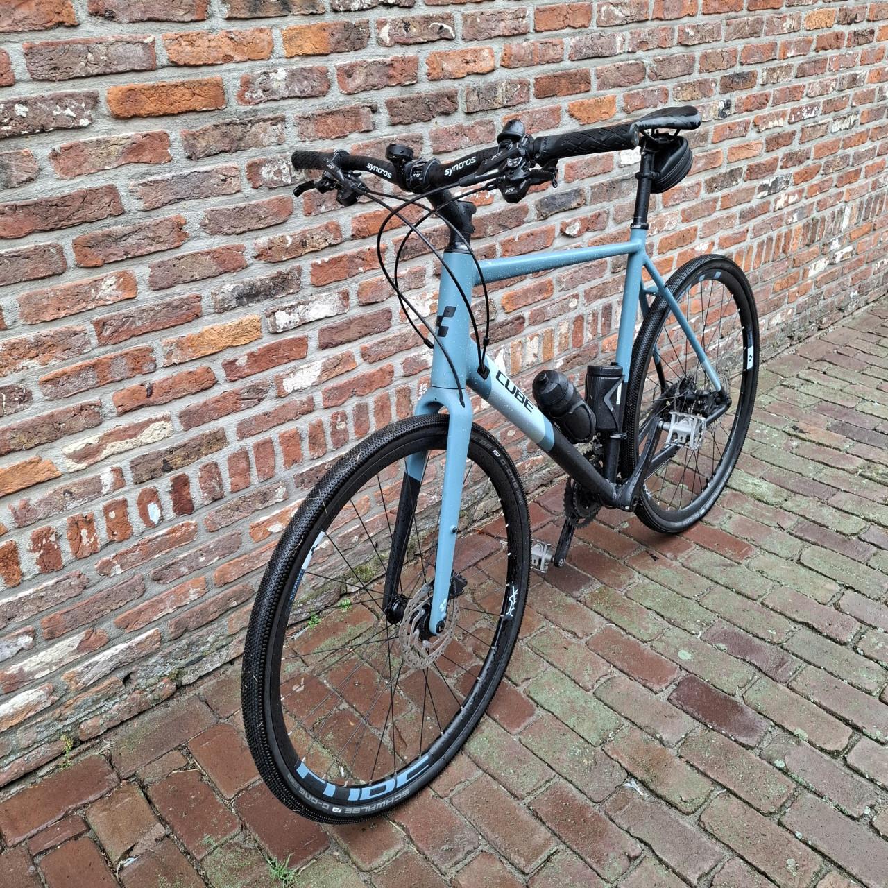CUBE NUROAD RACE gravelbike