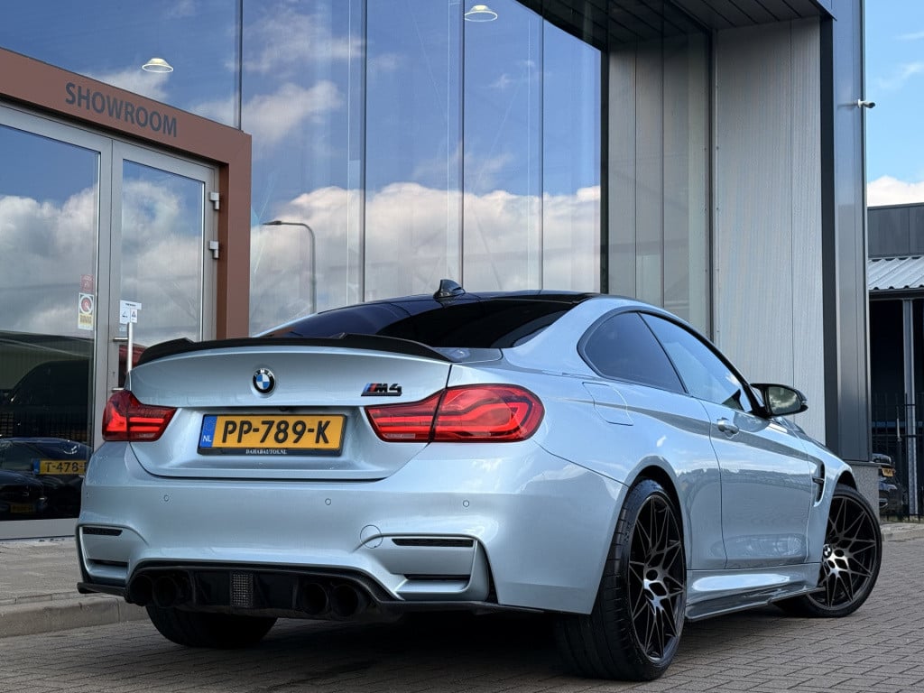 BMW M4 4-serie coupé competition lci | carbon | harman kardon | sportuitlaa