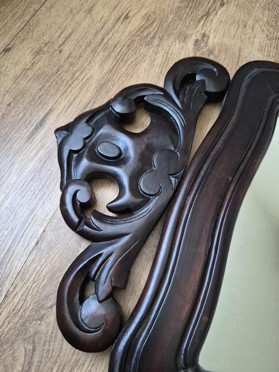 Antieke houten kapspiegel