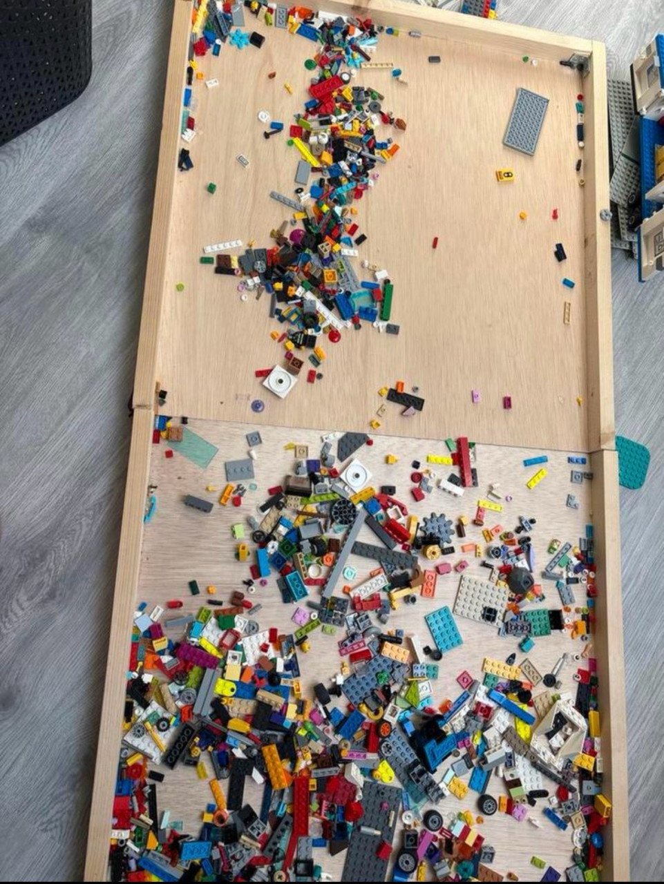 Houten bak handgemaakt o.a. voor lego oid