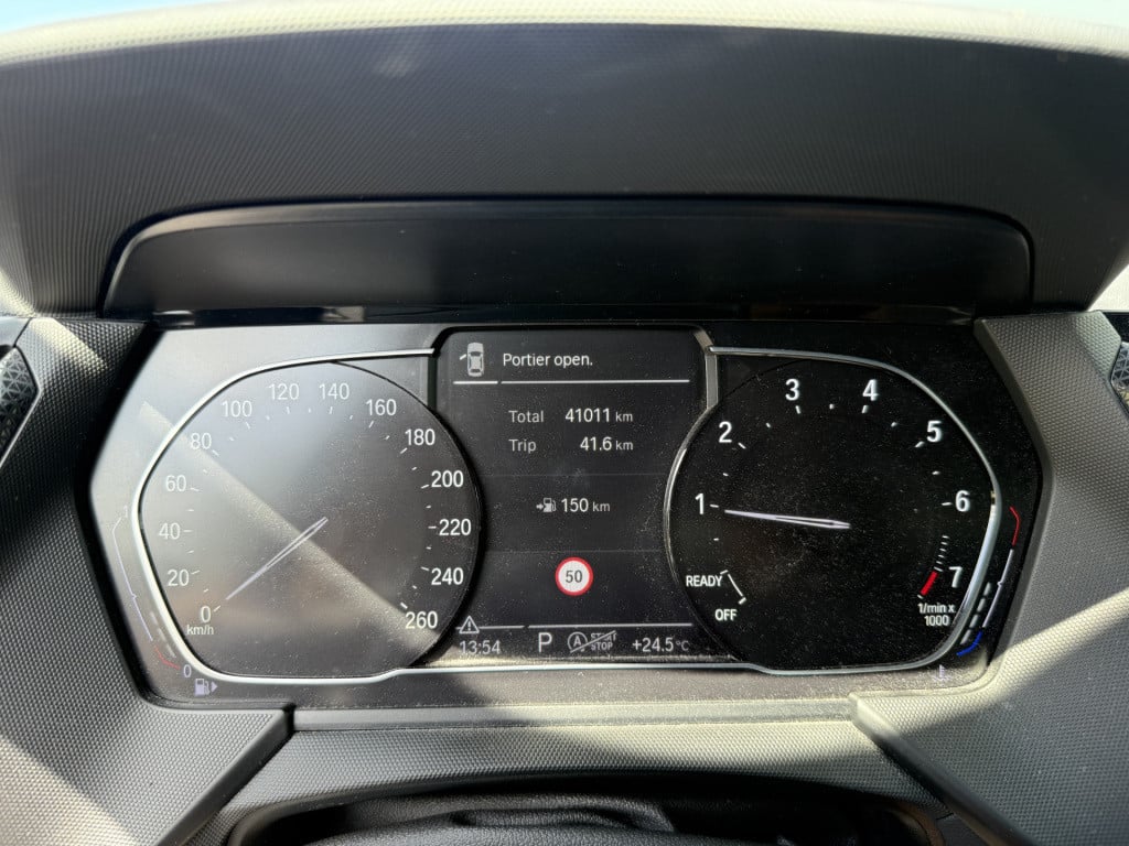BMW 1 Serie 118i 140pk automaat high executive sportline 5-drs