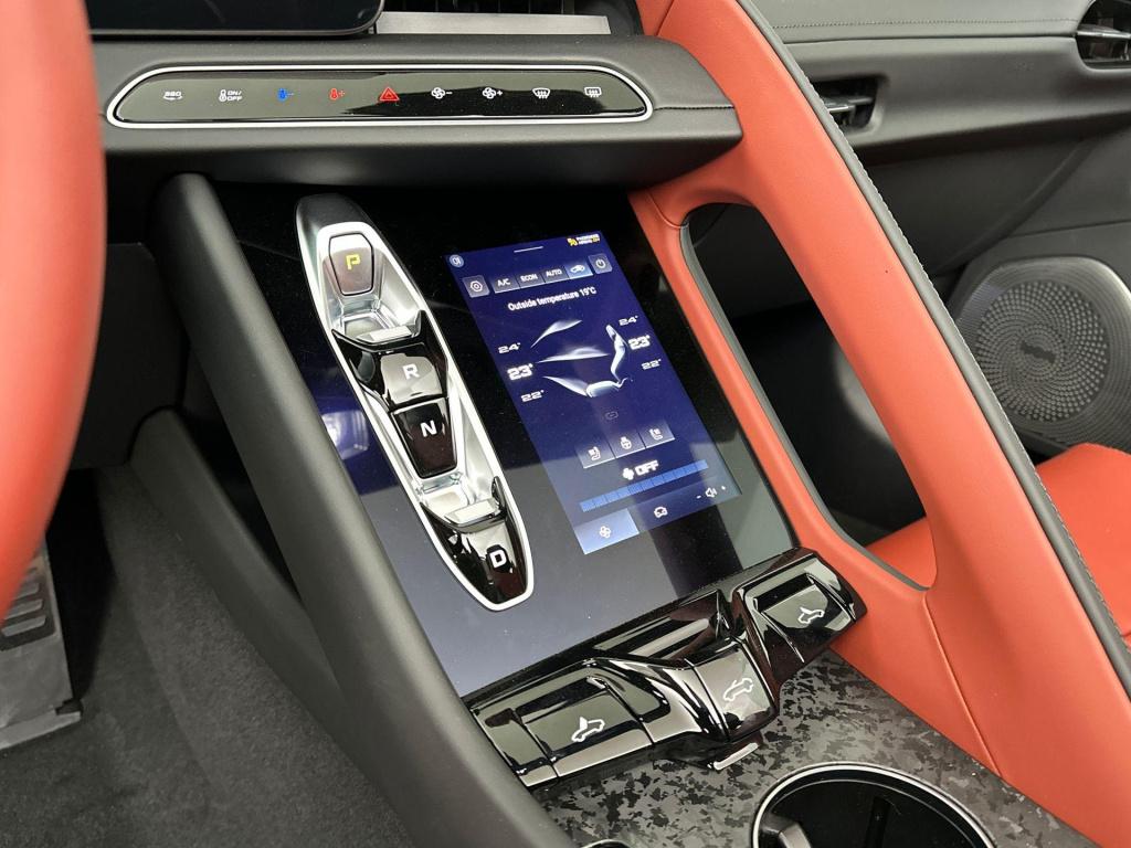 MG Cyberster mg trophy extended range 77kwh | showroommodel | 507 km bereik