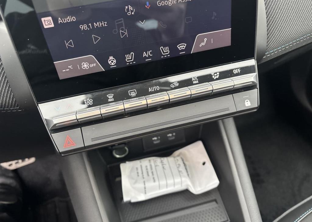 Renault Captur 1.8 e-tech full hybrid 160 esprit alpine - pack privilège / 