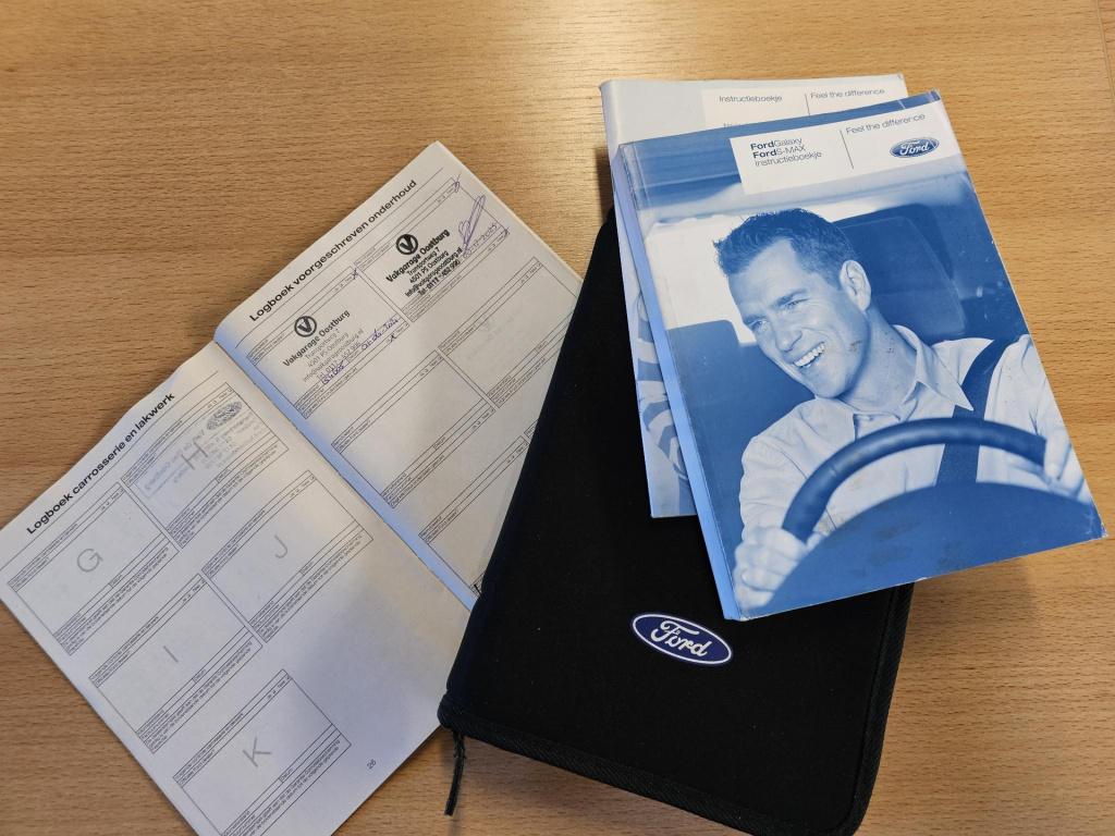 Ford Galaxy 1.6 scti titanium