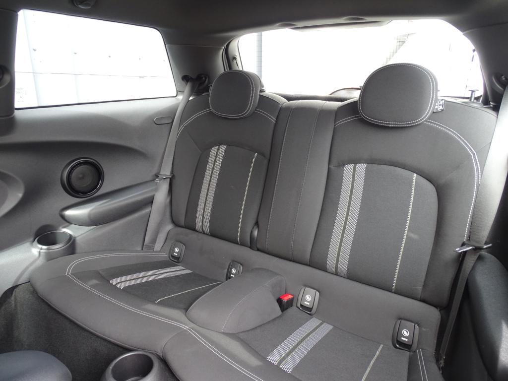 Mini Cooper mini 1.5 business automaat | led