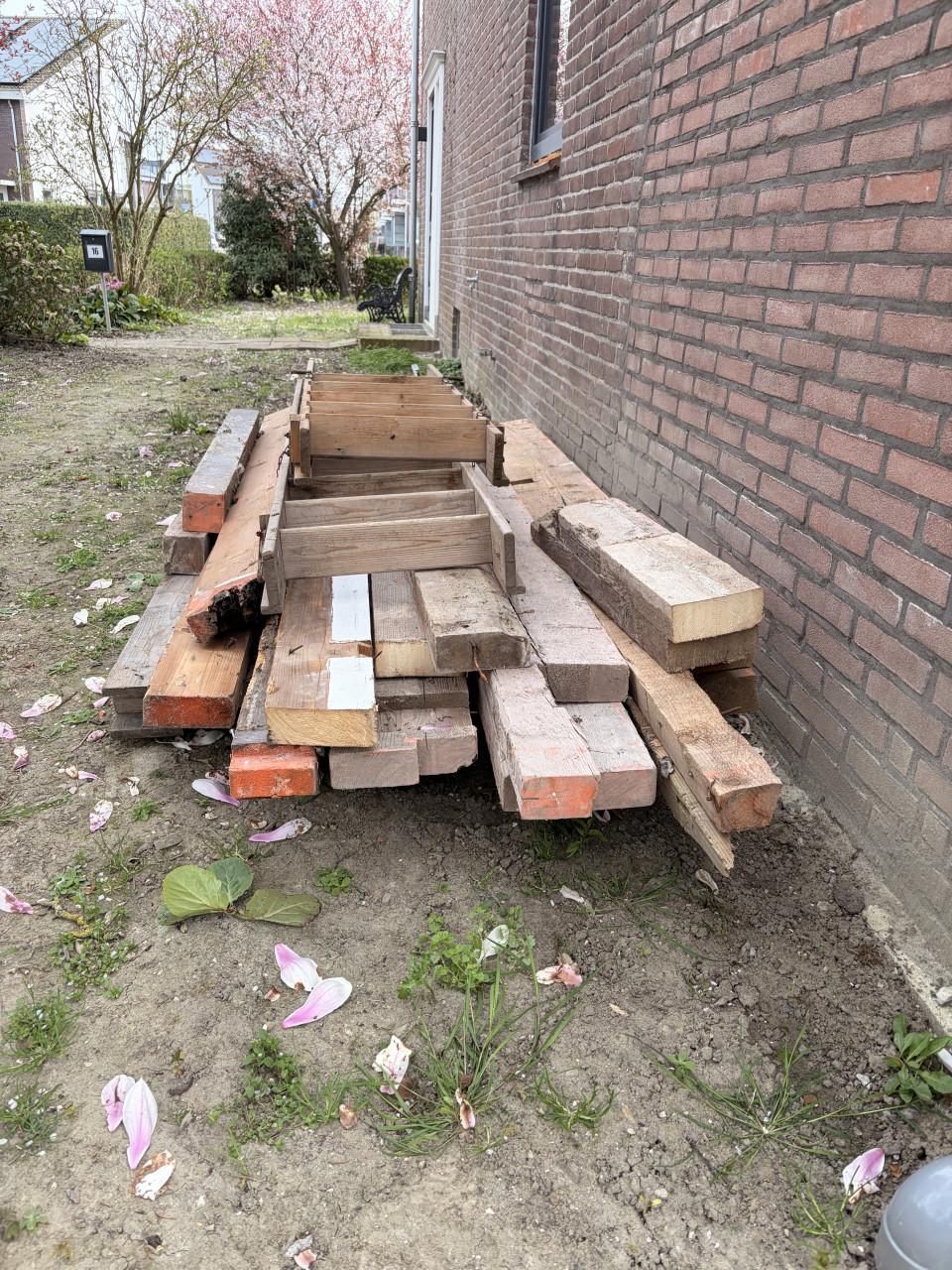 Haardhout, dikke balken