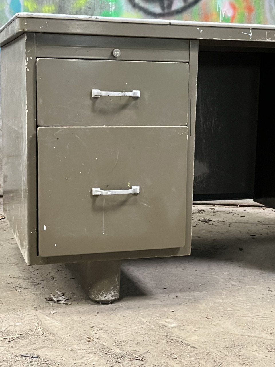 Bureau metaal