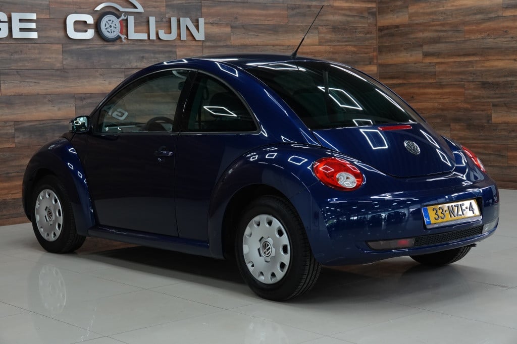 Volkswagen New Beetle 1.6 trendline | cruise | airco |