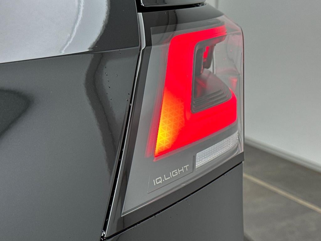 Volkswagen Golf style edition 204 pk plug in hybride