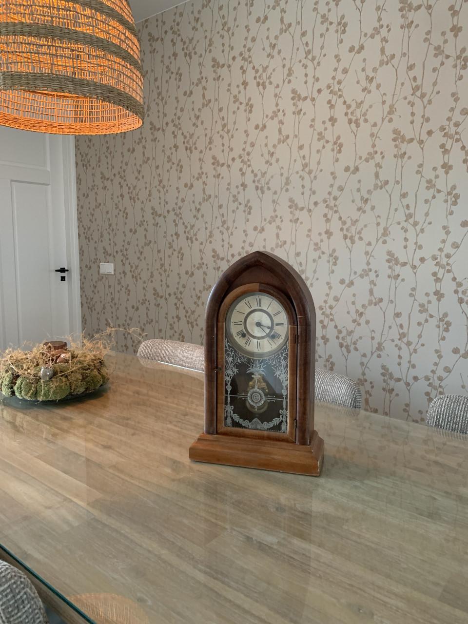 ✨Schitterende Amerikaanse Tudor Tafelklok uit New York!✨