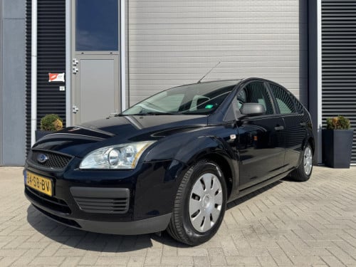 Ford Focus 1.6-16v champion/129.409 nap/apk vol jaar/airco/trekhaak