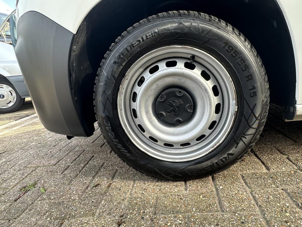 Peugeot Partner 1.2 puretech 110pk s&s 1000kg premium