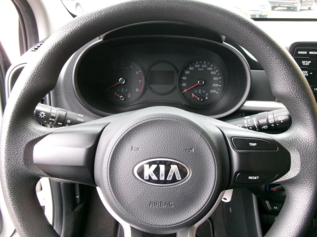 Kia Picanto 1.0 mpi 67pk airco, asr, bluetooth, 5-pers.