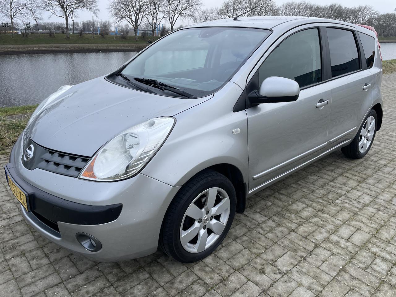 Nissan note 1.6 first 5 deurs