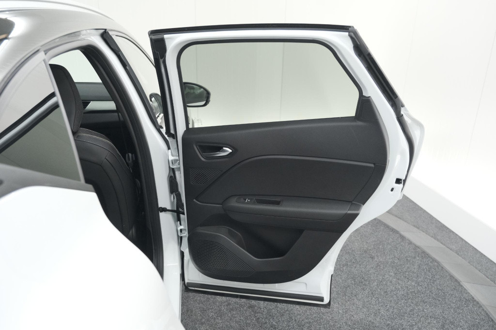 Renault Captur 1.6 e-tech full hybrid 145 techno | camera | apple carplay |