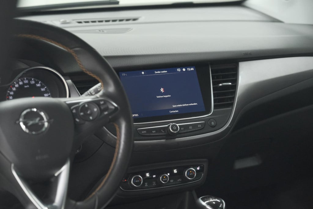 Opel Crossland X 110 turbo online edition | camera | dodehoekdetectie | app