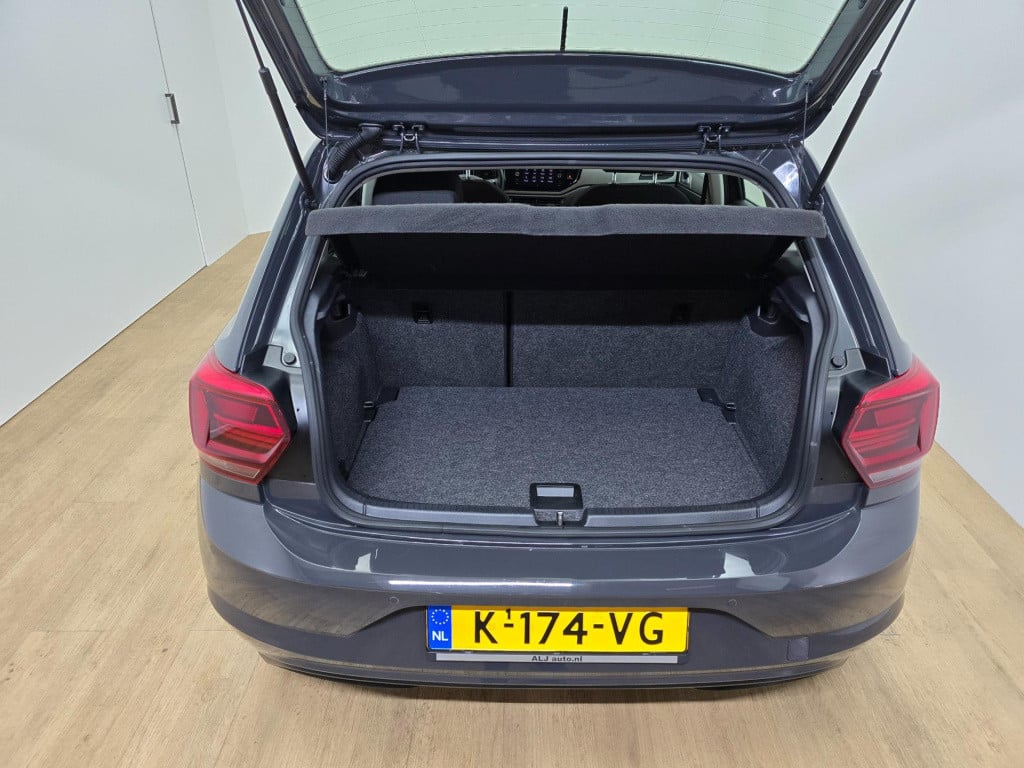 Volkswagen Polo occasion 1.0 tsi luxe versie met adapt. cruise en carplay |