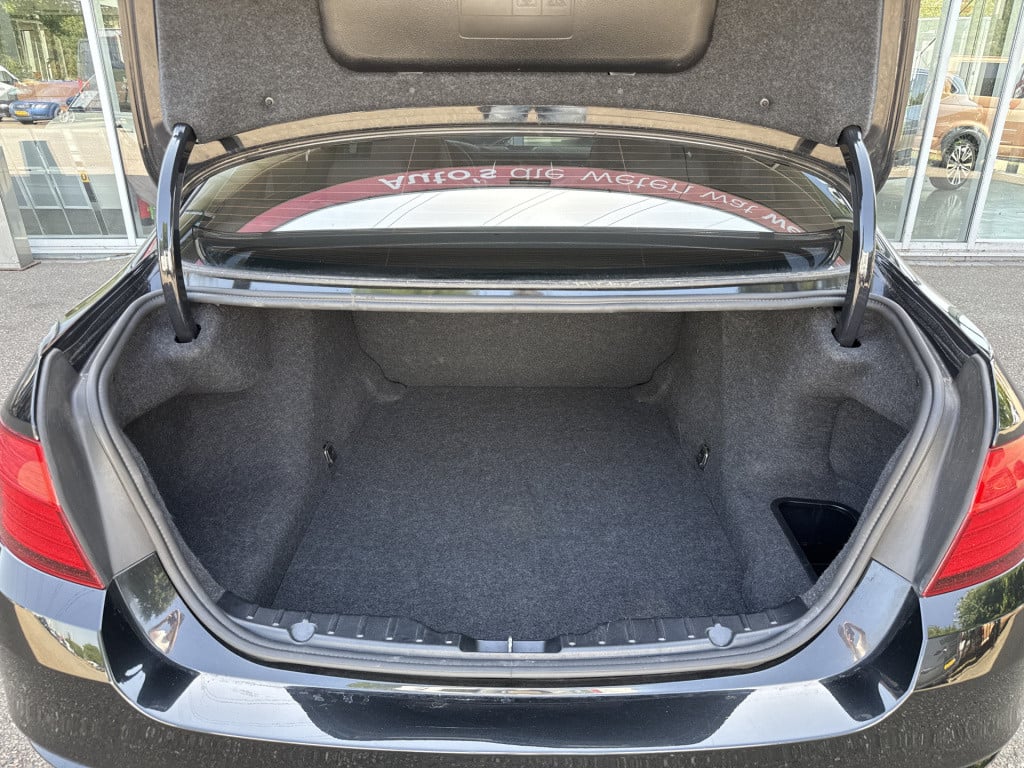 BMW 5 Serie 520i high executive | nl-auto | dealer oh | leder | elek. stoel